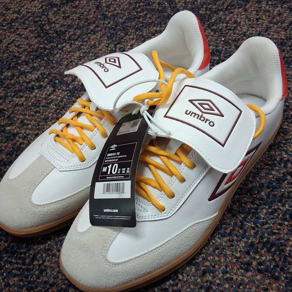 Umbro White and Red Men's Shoes